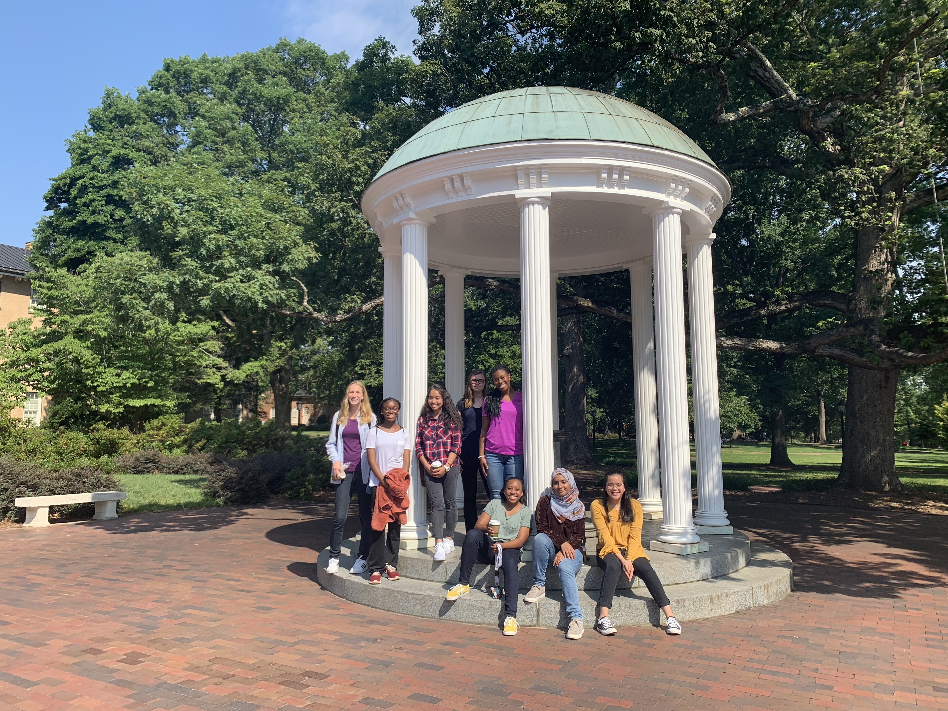 WinSPIRE students around the Old Well